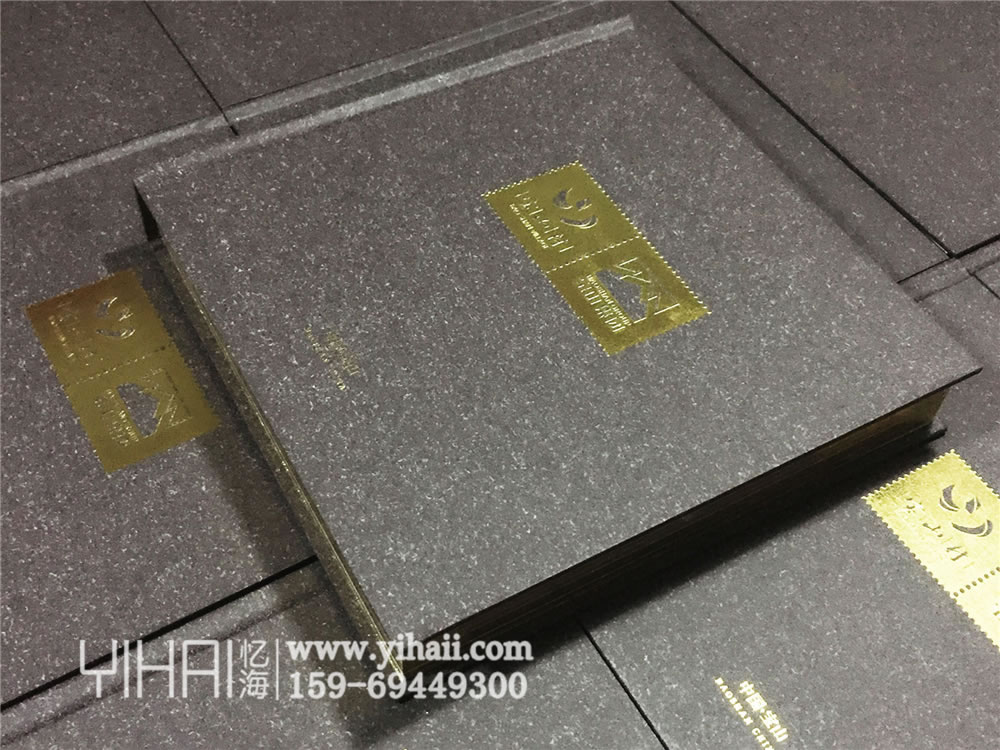 昆明憶海文化昆明紀(jì)念冊郵冊定制-企業(yè)紀(jì)念郵票冊設(shè)計(jì)